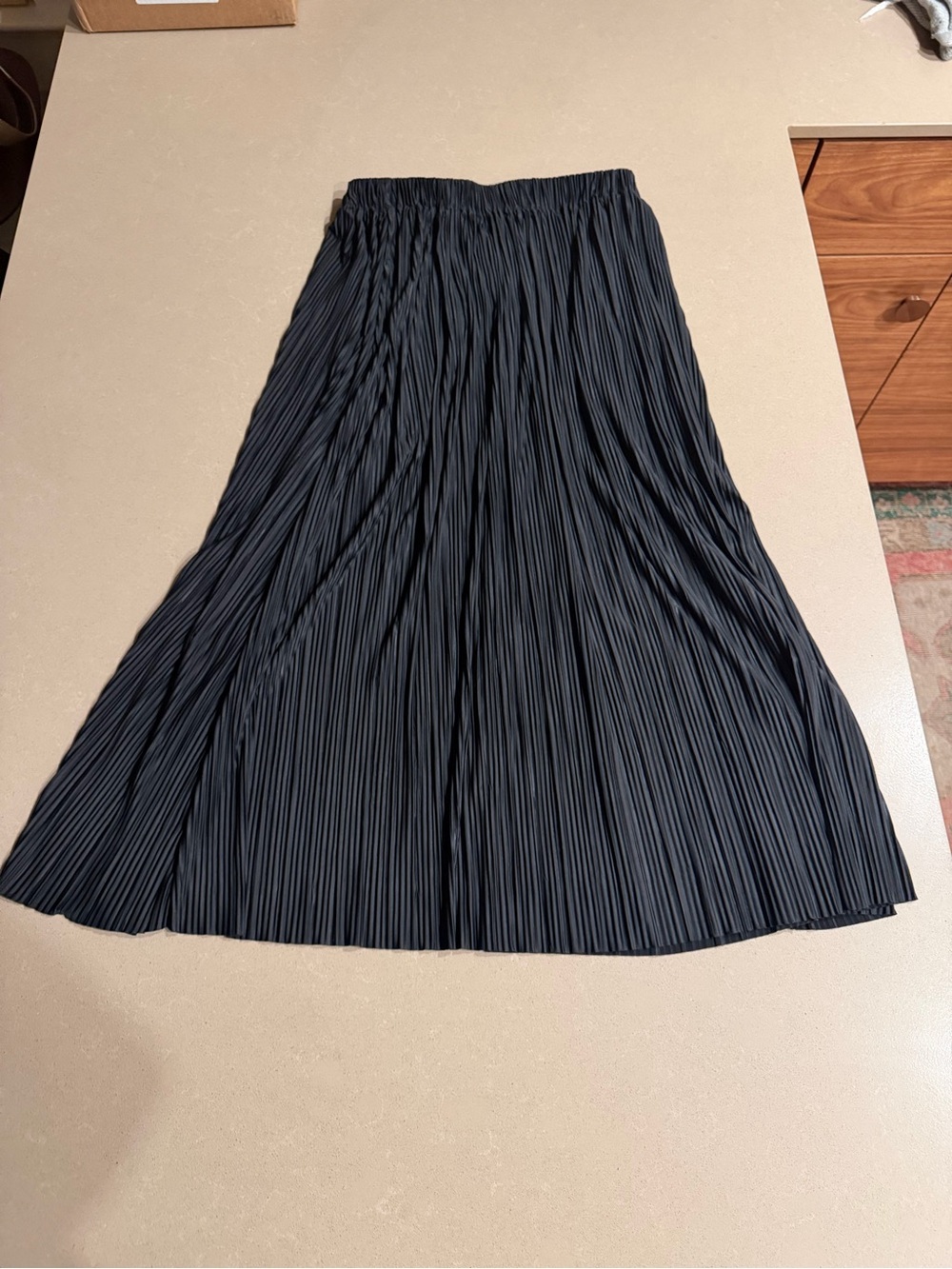 SAMSOE SAMSOE Uma Pleated Midi Skirt Black Size M Minimalist Scandinavian Chic - Picture 6 of 6